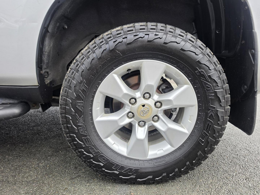 2013 Toyota LandCruiser Prado GDJ150R GX SUV Image 26