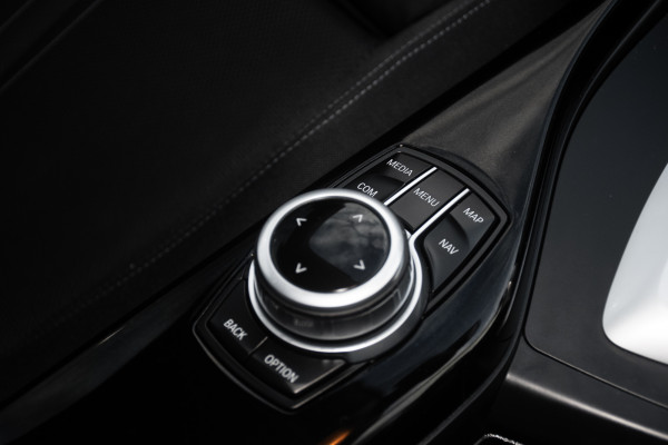 2018 BMW 1 Series 118i Sport Line Hatch image 15