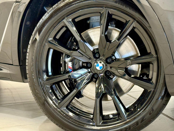 2026 BMW X7 G07 LCI xDrive40i M Sport SUV image 9