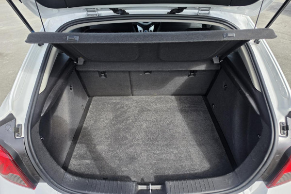 2012 MY13 Holden Cruze JH Series II CD Hatch Image 15