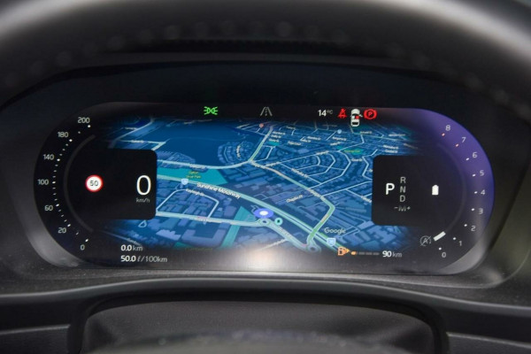 2022 MY23 Volvo XC40 XZ Plus B4 SUV Image 14