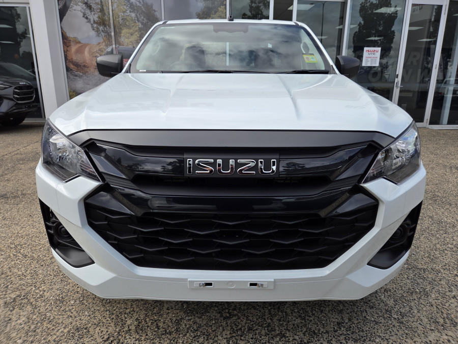 2026 Isuzu D-MAX RG SX Cab Chassis Image 8