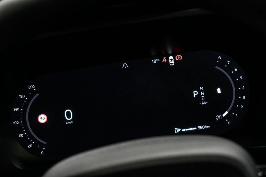 2026 Volvo XC40 XZ Ultra B4 Bright SUV Image 11