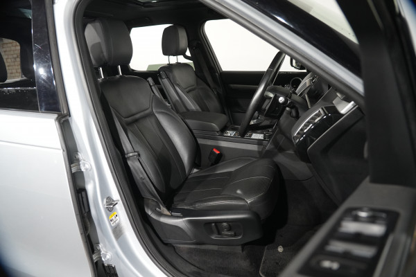2020 Land Rover Discovery Series 5 SDV6 Landmark SUV Image 29