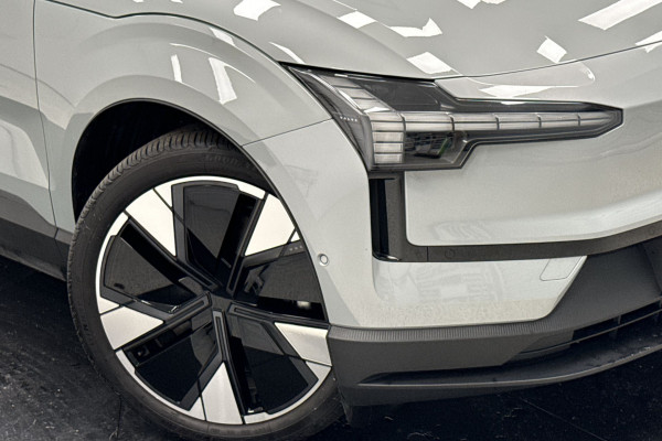 2023 MY24 Volvo EX30  Twin Motor Performance Ultra SUV