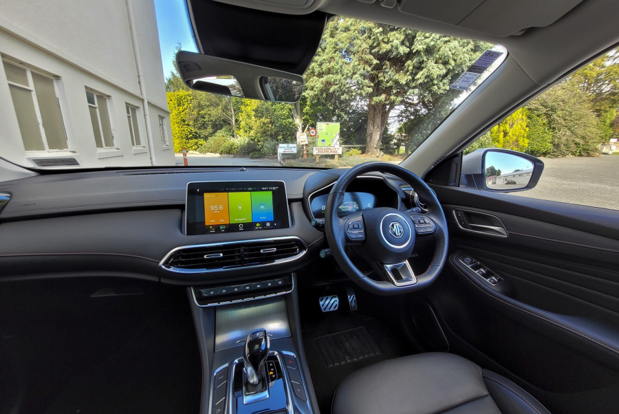2023 MG HS PHEV Essence Plug-In Hybrid SUV Image 10