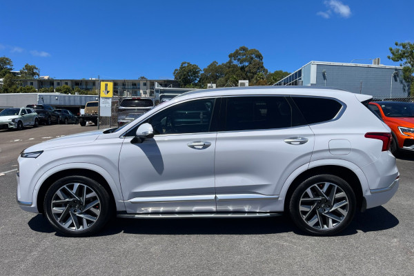 2021 Hyundai Santa Fe TM.V3 Highlander SUV Image 5
