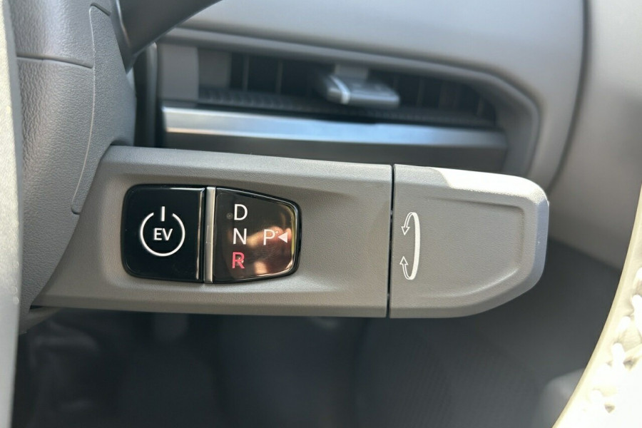 2025 Kia EV3 SV Air Standard Range SUV Image 28