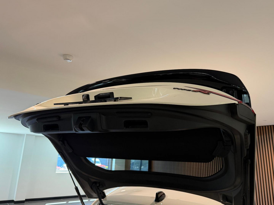 2023 Honda Civic 11th Gen Type R Hatch Image 9