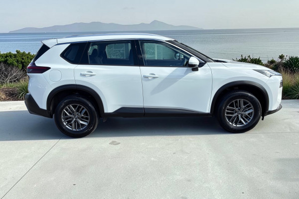 2024 MY25 Nissan X-Trail T33 ST SUV Image 2