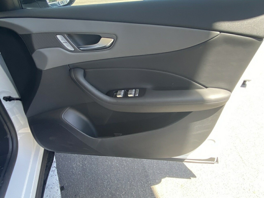 2025 MG MGS5 EV ZS3EM Essence 49 SUV Image 15