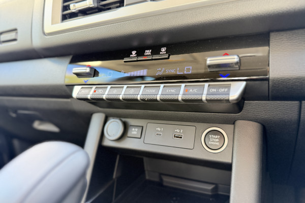 2025 Mitsubishi Triton MV GLS Ute Image 20