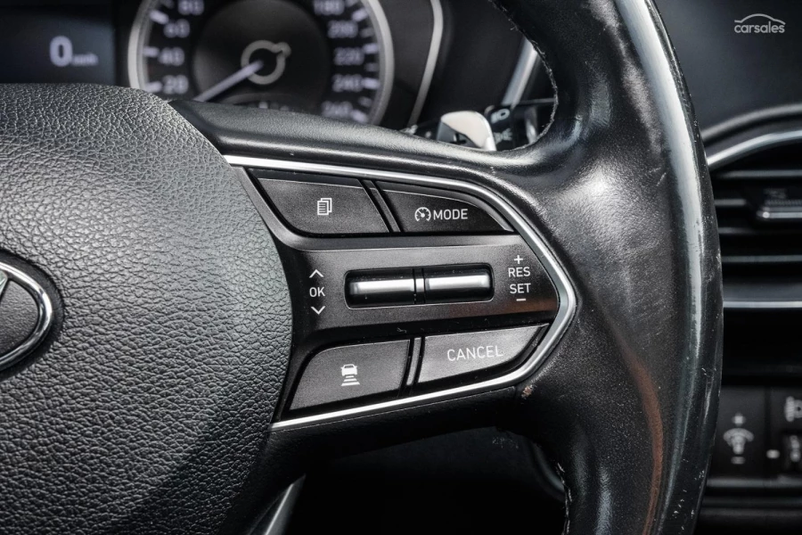 2018 MY19 Hyundai Santa Fe TM Elite SUV Image 7