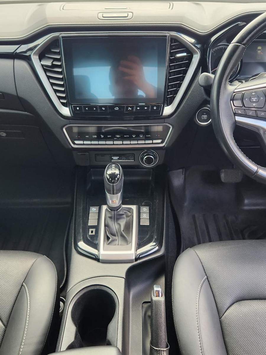 2021 Isuzu D-MAX RG X-TERRAIN Ute Image 14