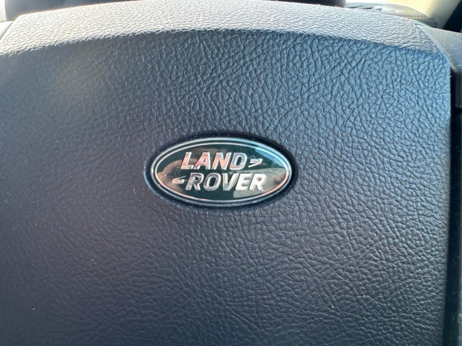 2015 Land Rover Discovery Series 4 SDV6 HSE SUV Image 20