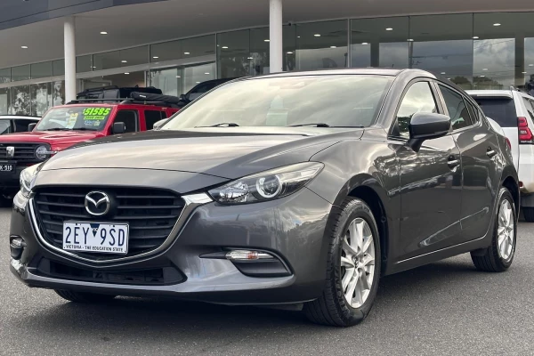 2016 Mazda 3 BM5478 Neo Hatch Image 4