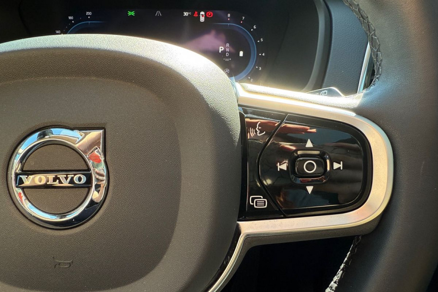 2023 Volvo XC90 Ultimate B6 Bright Wagon Image 31