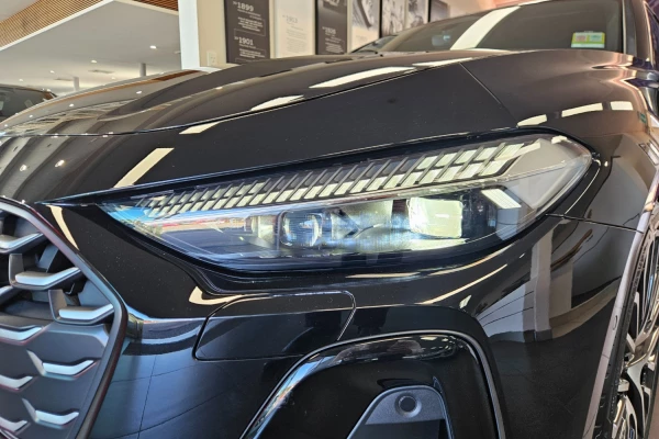 2026 Audi S5 Sedan Image 23