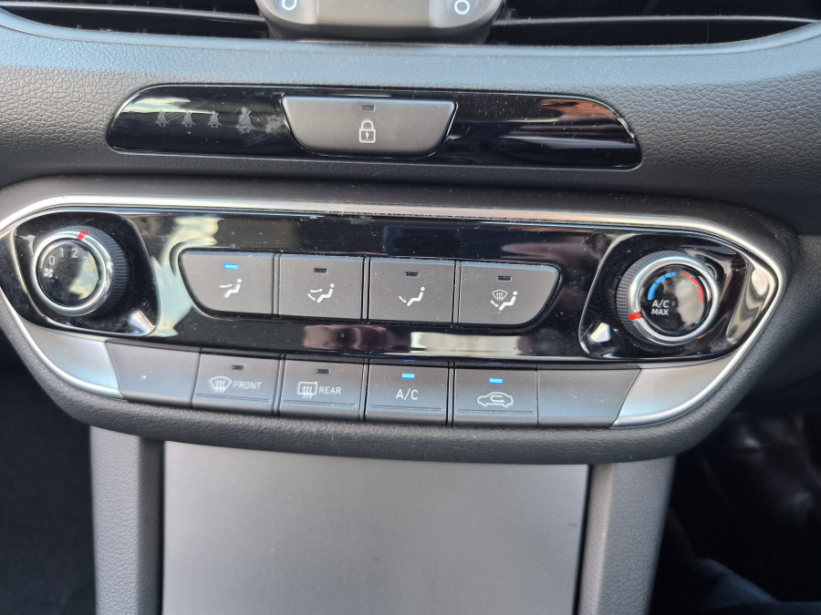 2021 MY22 Hyundai i30 PD.V4 Active Hatch Image 19