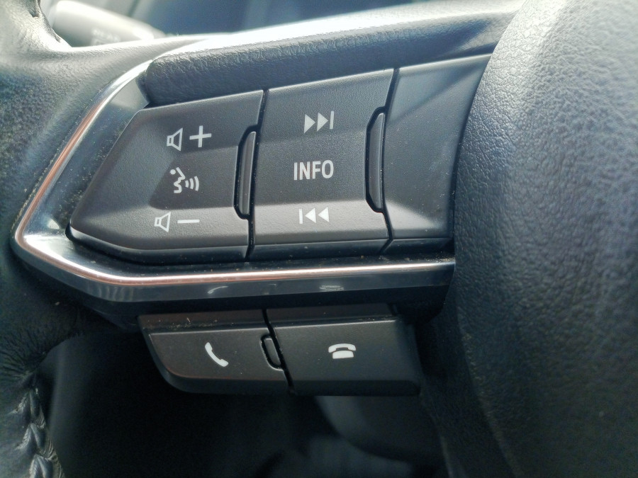 2017 Mazda 3 BN5478 Maxx Hatch Image 16
