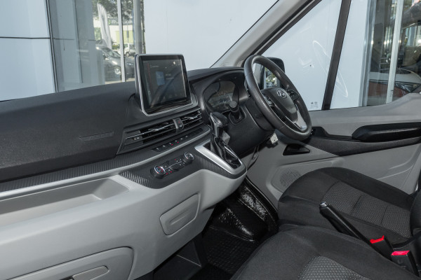 2020 LDV Deliver 9 Mid Roof MWB Van Image 7