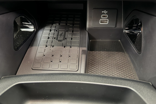 2026 MY26.5 Ford Everest UB Sport SUV Image 31