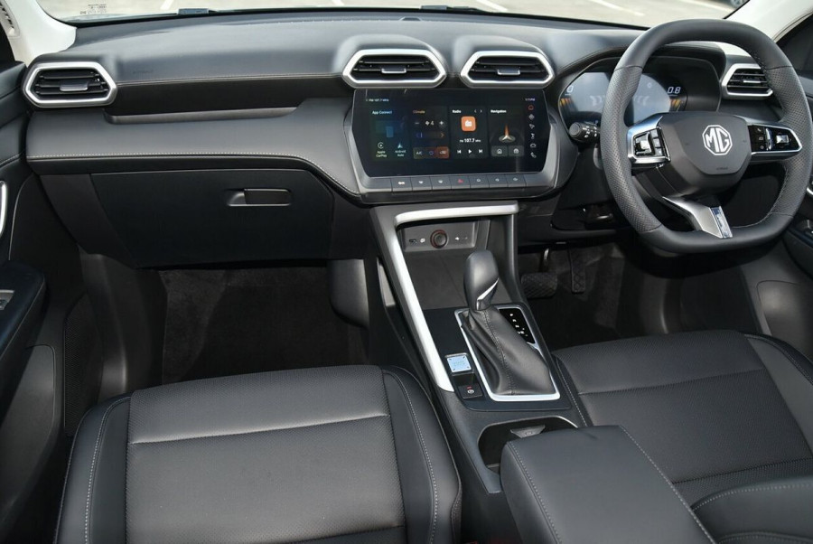 2025 MG ZS ZS32 Essence SUV Image 6