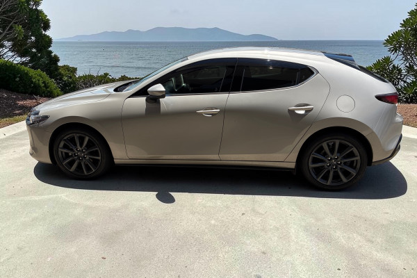 2025 Mazda 3 BP Series G25 GT Hatch Image 7