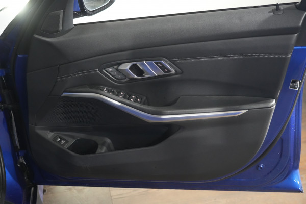 2019 BMW 3 Series 20d M Sport Sedan Image 29