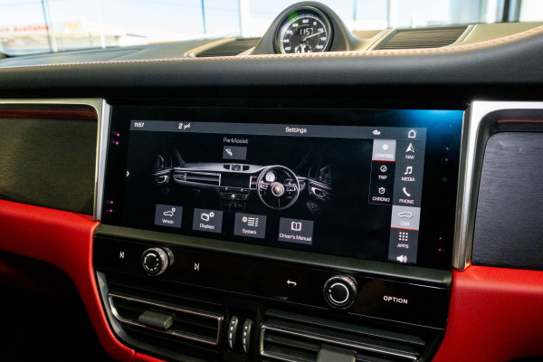 2022 MY23 Porsche Macan 95B GTS SUV