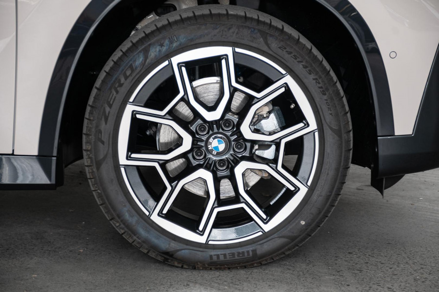 2026 BMW X1 U11 sDrive18i SUV