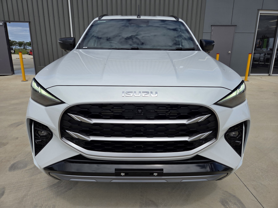 2025 MY25.5 Isuzu MU-X RJ LS-T SUV Image 8