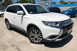 Mitsubishi Outlander LS ZK 