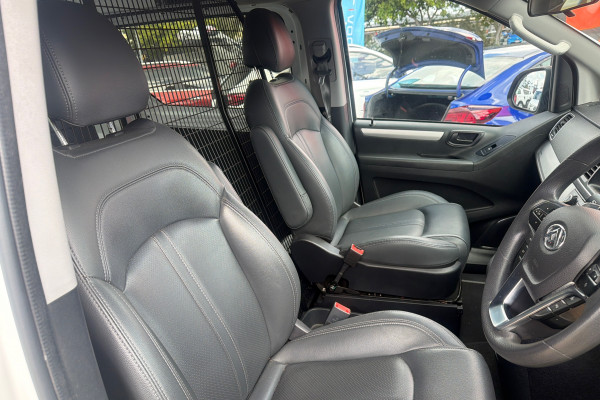 2021 LDV G10 SV7C + Van Image 15