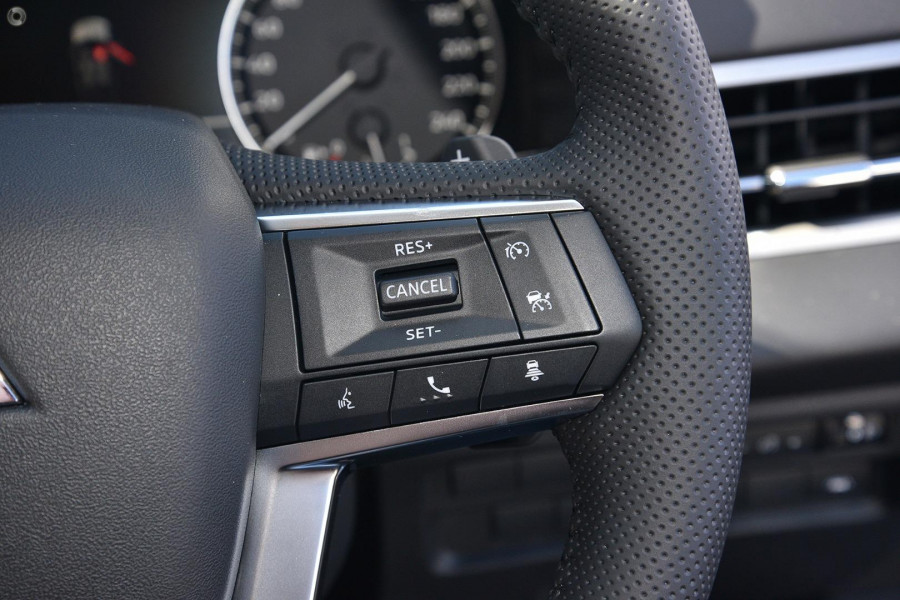 2024 Mitsubishi Outlander ZM LS SUV Image 14