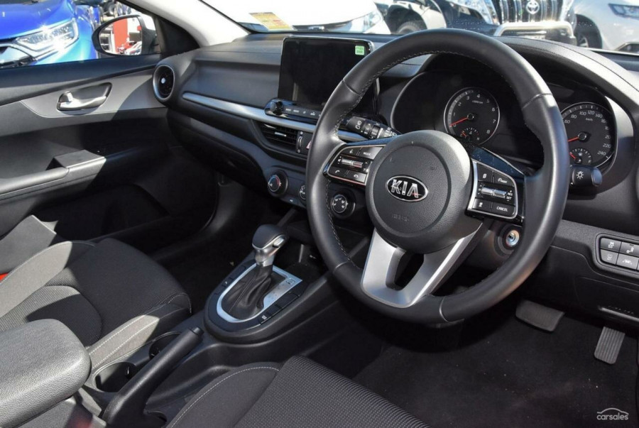 2020 Kia Cerato BD S Hatch Image 5