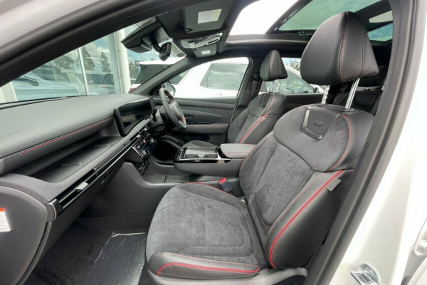 2026 Hyundai Tucson NX4.V4 Hybrid N Line SUV Image 13