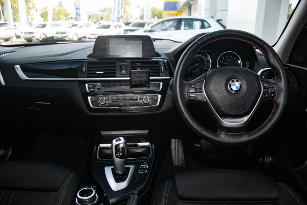 2018 BMW 1 Series 118i Sport Line Hatch Image 7