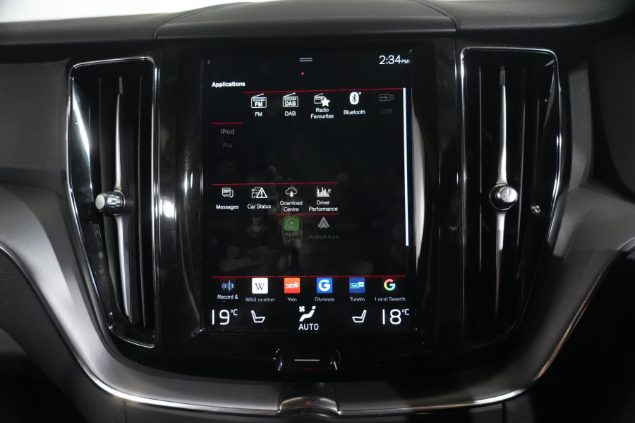 2021 Volvo XC60 UZ D4 Momentum SUV