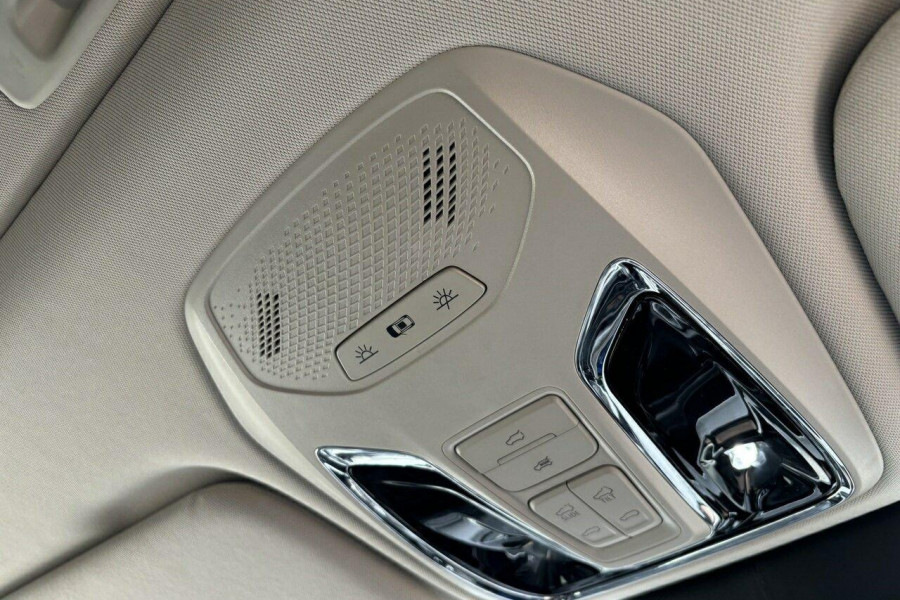 2022 LDV D90 SV9A Executive SUV Image 30