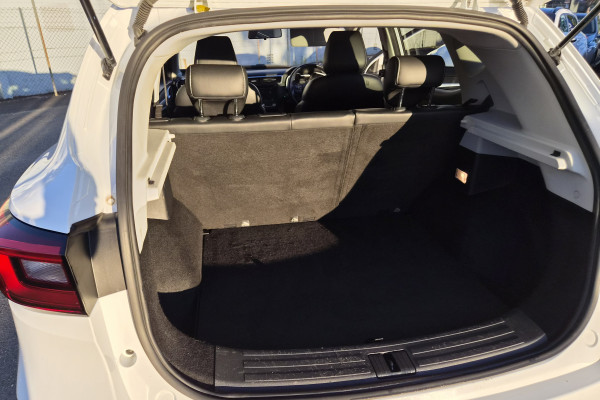 2021 MG ZS AZS1 Essence SUV Image 20