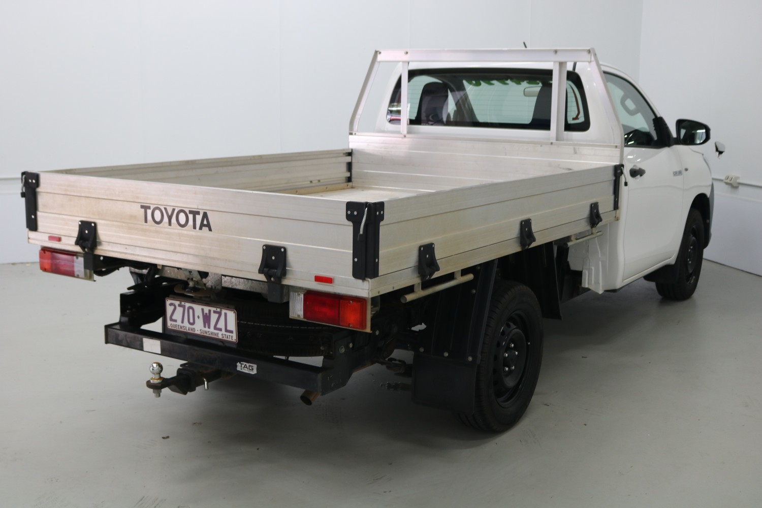 2016 Toyota HiLux TGN121R WORKMATE Cab Chassis Image 7