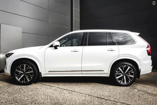 2026 Volvo XC90 L Series Plus B5 Bright SUV Image 5