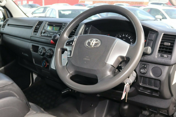 2016 MY15 Toyota HiAce KDH  Van Image 5