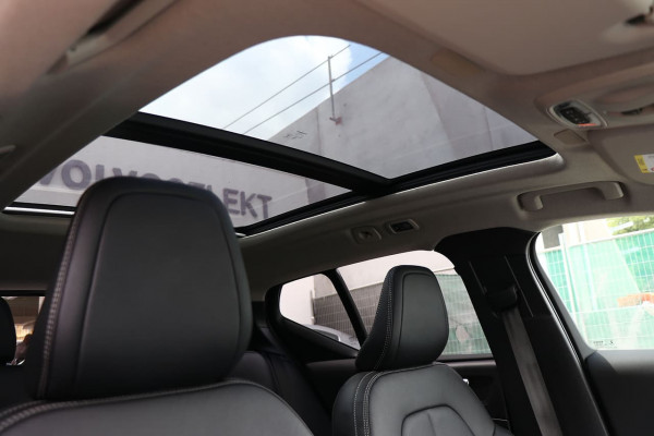 2018 Volvo Xc40 (No Series) MY19 T4 Momentum Suv