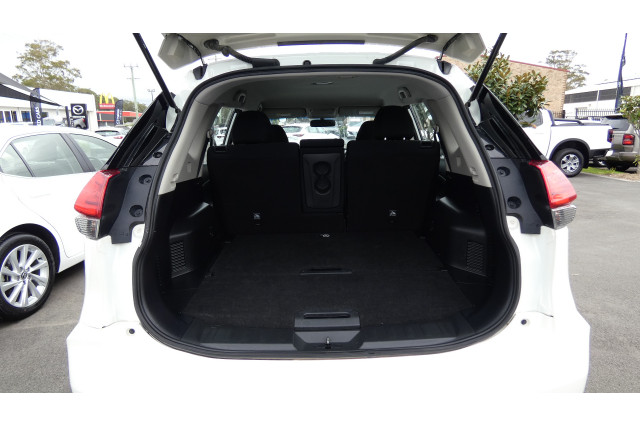 2022 Nissan X-Trail T32 MY22 ST 4WD SUV Image 10