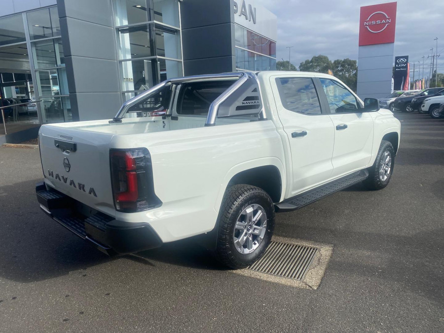2026 Nissan Navara D27 ST Ute Image 8