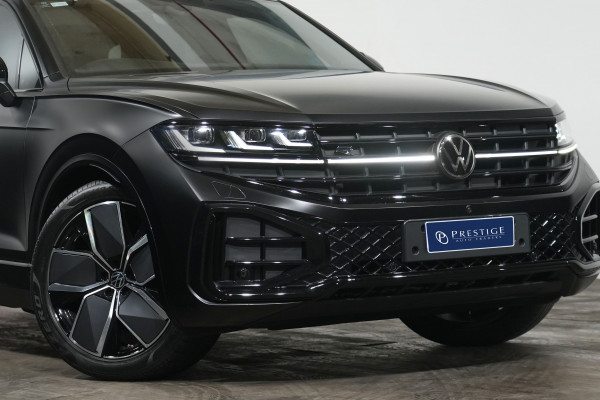 2024 Volkswagen Touareg 210TDI R-Line SUV Image 2