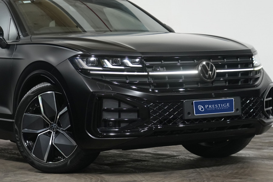 2024 Volkswagen Touareg 210TDI R-Line SUV Image 2