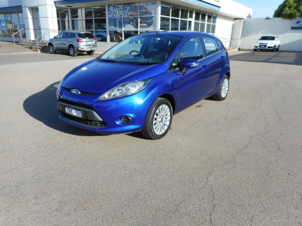2012 Ford Fiesta WT LX Hatchback